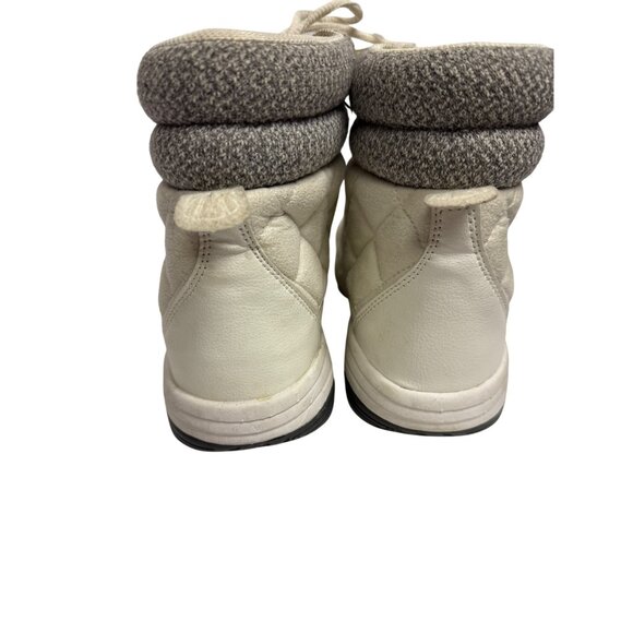 Ryka Aurora Women's Boots Ankle White Lightweight Quilted Size 9 - Picture 4 of 9